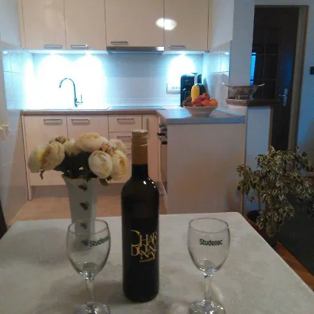 In Zadar/zadar Riviera 8183 Apartment